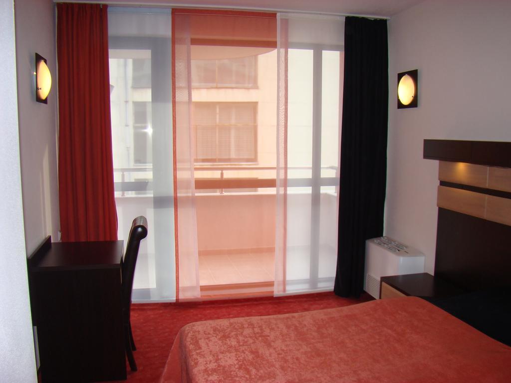Hotel Byalo More Banite Oda fotoğraf